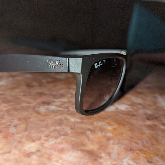Ray-Ban - Picture 3 of 4